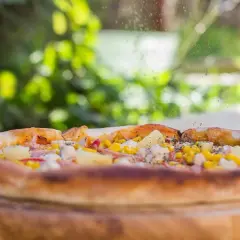 Kto wynalazł pizzę? Odkryj fascynującą historię tego przysmaku