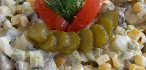 Jak ugotować pieczarki do sałatki, aby zachowały smak i chrupkość